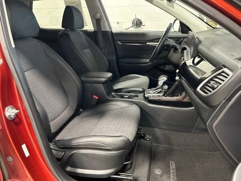 Used 2024 Kia Seltos S AWD/4WD image 12