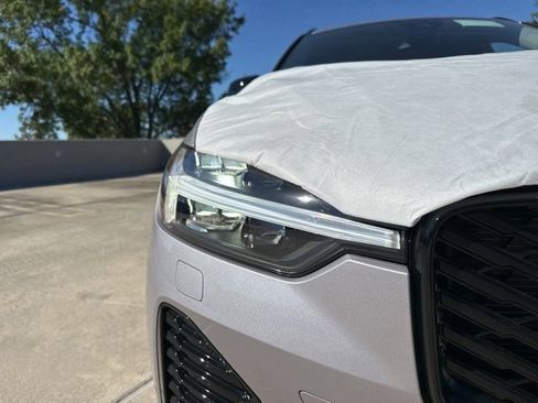 New 2026 Volvo XC60 B5 Plus w/ Protection Package Premier image 10