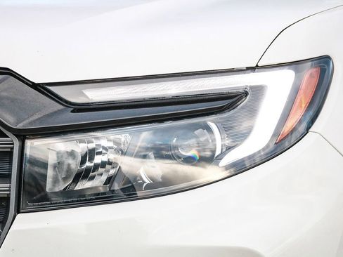 Used 2023 Honda Passport TrailSport image 5