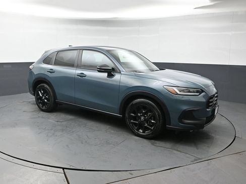 Certified 2024 Honda HR-V Sport image 8