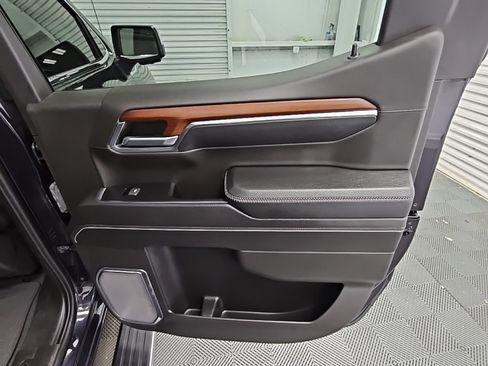 Used 2023 GMC Sierra 1500 Denali w/ Technology Package image 37