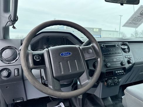 Used 2014 Ford F250 XL image 11