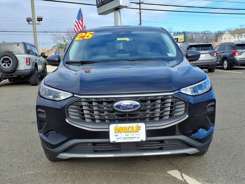 Used 2025 Ford Escape Active w/ Cold Weather Package image 2