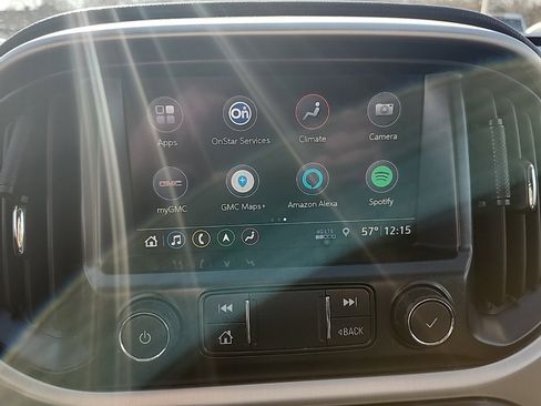 Used 2020 GMC Canyon SLE w/ Elevation Edition image 24