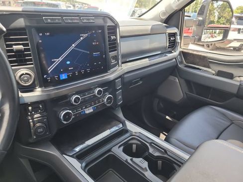 Used 2024 Ford F350 Lariat w/ Lariat Ultimate Package AWD/4WD image 24