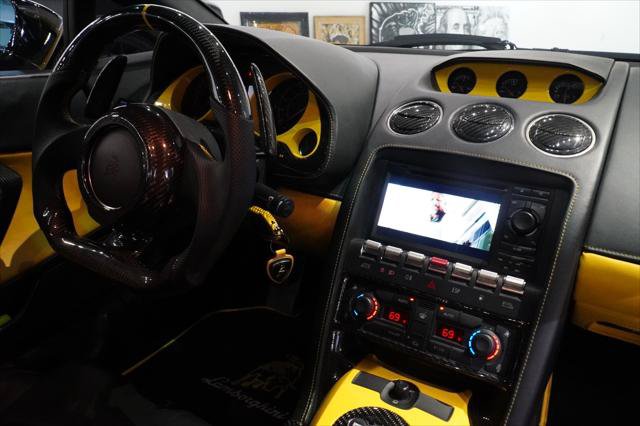 Used 2004 Lamborghini Gallardo AWD/4WD image 38
