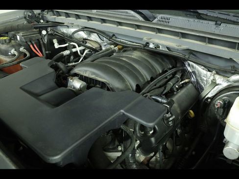 Used 2017 Chevrolet Silverado 1500 LT w/ All Star Edition AWD/4WD image 16