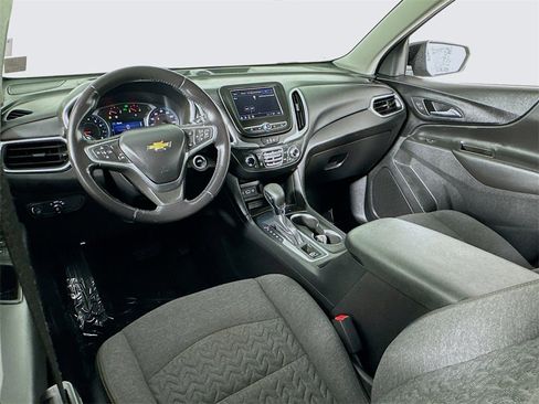 Used 2022 Chevrolet Equinox LT image 29