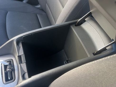 Used 2023 Chevrolet Malibu LT image 31