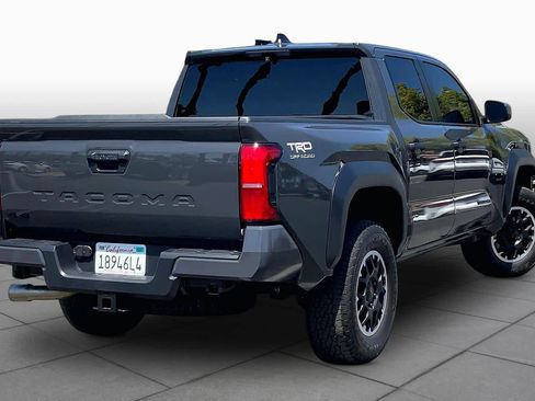 Used 2026 Toyota Tacoma TRD Off-Road AWD/4WD image 12