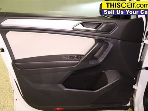 Used 2022 Volkswagen Tiguan S image 29