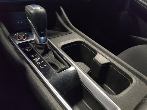 Used 2021 Nissan Sentra SV FWD image 26