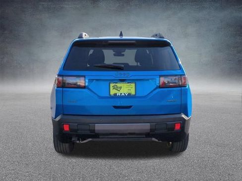 New 2026 Jeep Cherokee Laredo AWD/4WD image 5