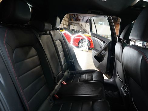 Used 2015 Volkswagen GTI Autobahn w/ Lighting Package (SEL) FWD image 44