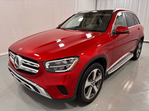 Certified 2022 Mercedes-Benz GLC 300 4MATIC image 1