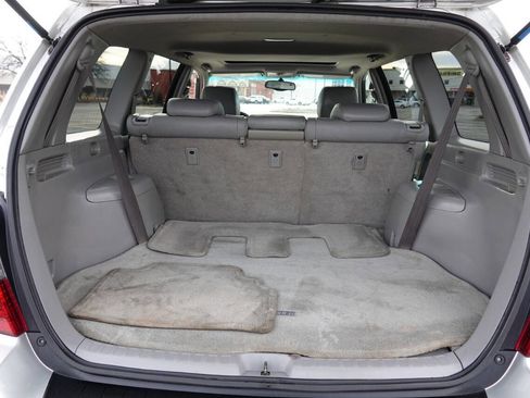 Used 2005 Toyota Highlander Limited AWD/4WD image 90