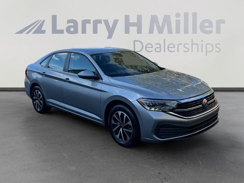 Used 2023 Volkswagen Jetta S FWD image 7