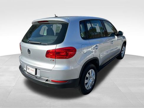 Used 2017 Volkswagen Tiguan Limited image 5