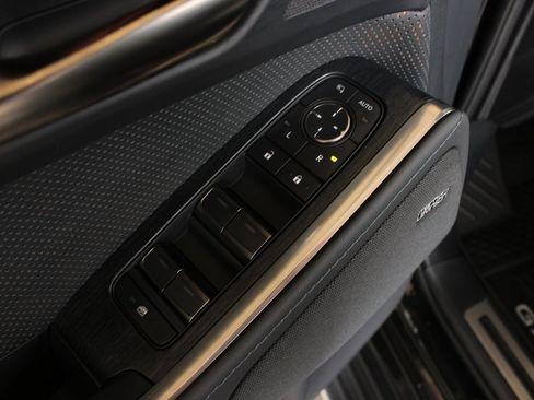 Used 2025 Lexus GX 550 image 28