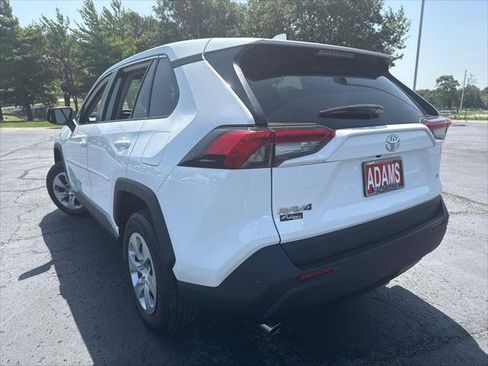 Certified 2023 Toyota RAV4 LE FWD image 6