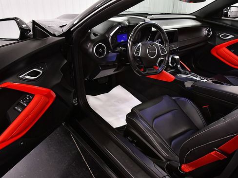 Used 2022 Chevrolet Camaro LT w/ Redline Edition RWD image 13