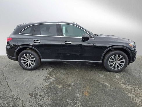 Used 2023 Mercedes-Benz GLC 300 4MATIC image 15