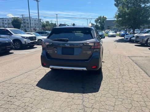 Used 2024 Subaru Outback Limited XT AWD/4WD image 12