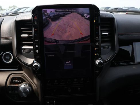 New 2026 RAM 1500 Laramie AWD/4WD image 23