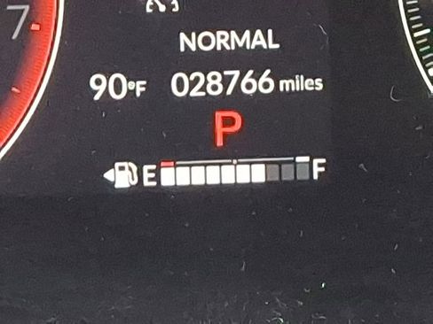 Used 2023 Honda HR-V EX-L image 21