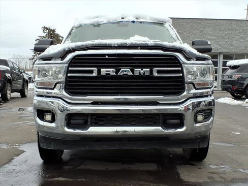 Used 2019 RAM 3500 Big Horn image 8