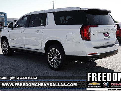 New 2026 GMC Yukon XL Denali w/ Sun & Power Step Package image 5