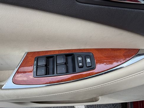 Used 2011 Lexus ES 350 FWD image 14
