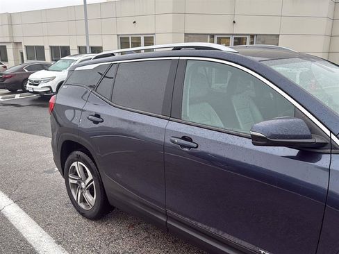 Used 2019 GMC Terrain SLT w/ Preferred Package image 45