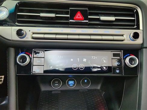 Used 2025 Genesis G70 2.5T w/ Sport Prestige Package image 47