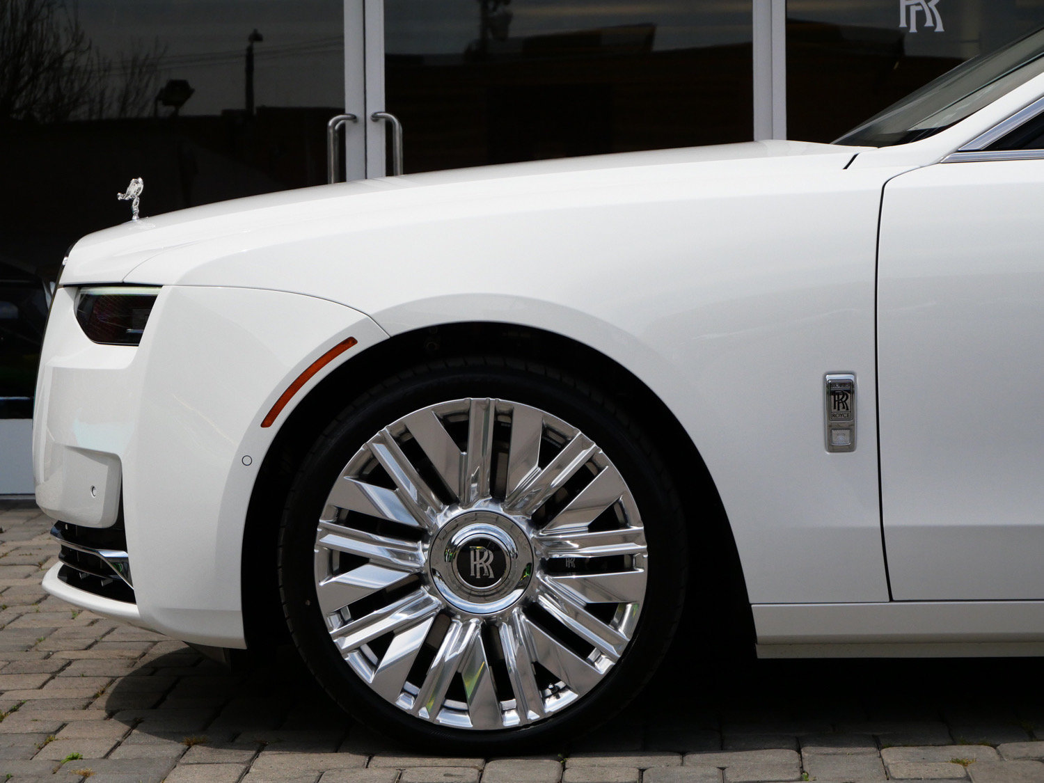 Certified 2025 Rolls-Royce Ghost AWD/4WD image 12