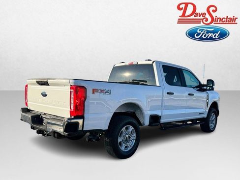 Used 2025 Ford F250 XLT w/ FX4 Off-Road Package image 7