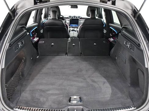 Used 2025 Mercedes-Benz GLC 300 4MATIC image 22