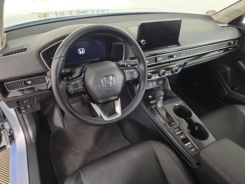 Used 2023 Honda Civic Touring image 19