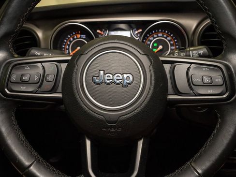 Used 2020 Jeep Wrangler Unlimited Sport S image 17