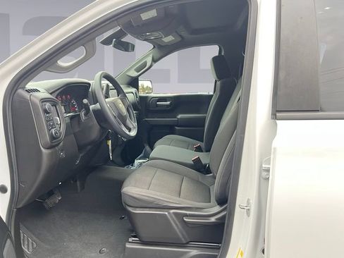 Used 2022 Chevrolet Silverado 1500 Custom image 10