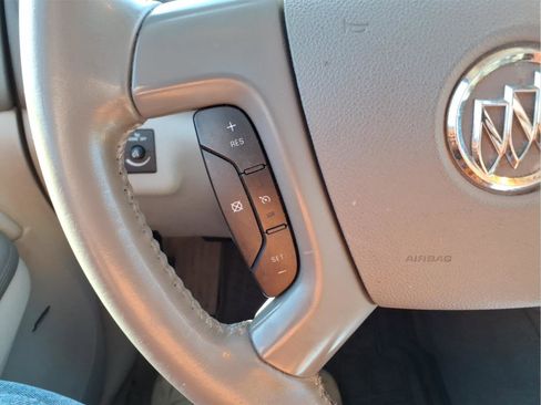 Used 2010 Buick Enclave CXL w/ Trailering Provision Package image 21