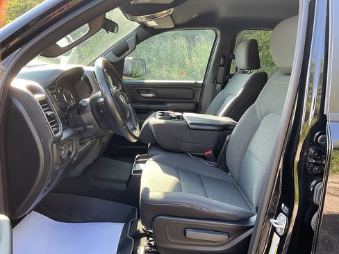 Used 2024 RAM 1500 Tradesman w/ Night Edition AWD/4WD image 8
