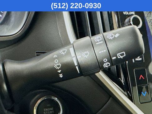 Used 2023 Subaru Ascent Premium w/ Convenience Package AWD/4WD image 14