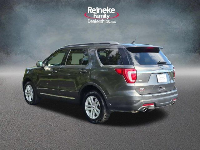 Used 2018 Ford Explorer XLT w/ Equipment Group 202A AWD/4WD image 8
