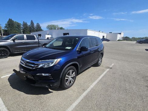 Used 2017 Honda Pilot EX-L image 3
