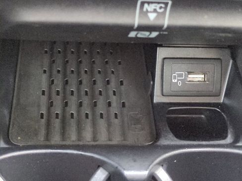 Certified 2017 Mercedes-Benz E 300 image 22