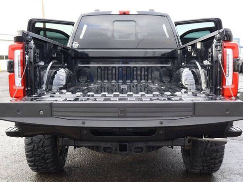 Used 2024 Ford F350 Platinum w/ Tremor Off-Road Package AWD/4WD image 33