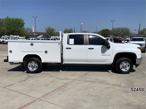 Used 2023 Chevrolet Silverado 2500 W/T w/ WT Convenience Package image 5