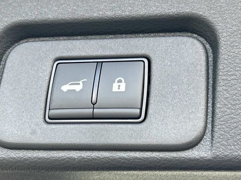 New 2026 Nissan Rogue Platinum w/ Platinum Premium Package AWD/4WD image 13