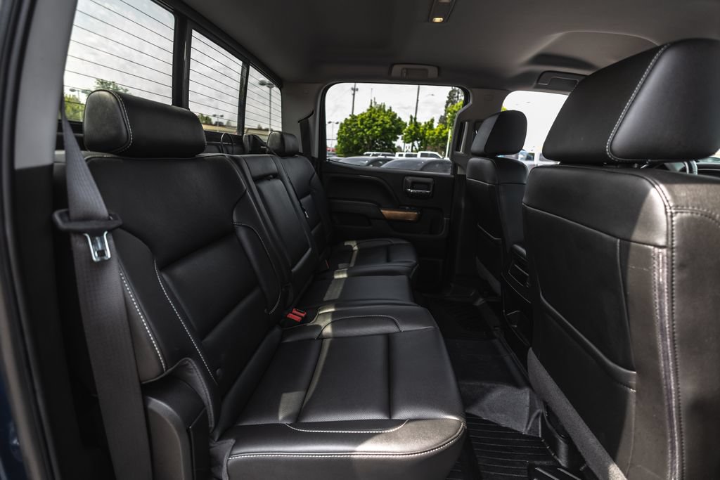 Used 2019 Chevrolet Silverado 2500 LTZ w/ Duramax Plus Package AWD/4WD image 35